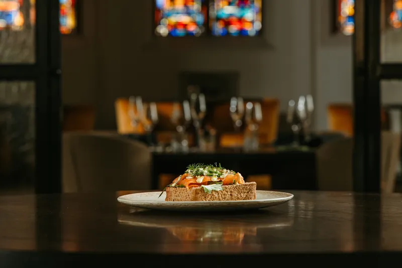 Catering de Vesting toast met zalm en dille